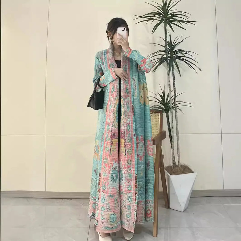 Elegant Long Trench Coat with Pleats Spring Summer 2024 New Fashionable Robe Jacket Cape Print Impassive Eye Catching Keep Short