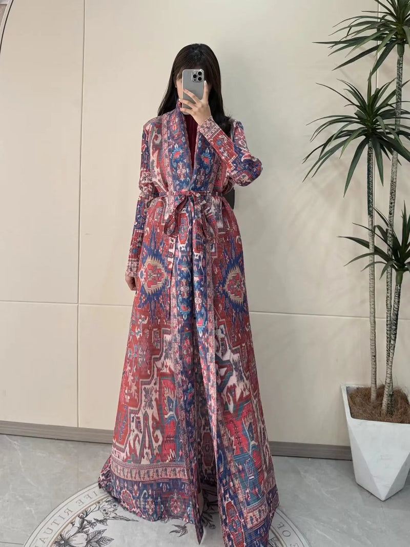 Elegant Long Trench Coat with Pleats Spring Summer 2024 New Fashionable Robe Jacket Cape Print Impassive Eye Catching Keep Short